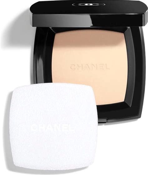 chanel powder universelle compacte|chanel loose powder shade 20.